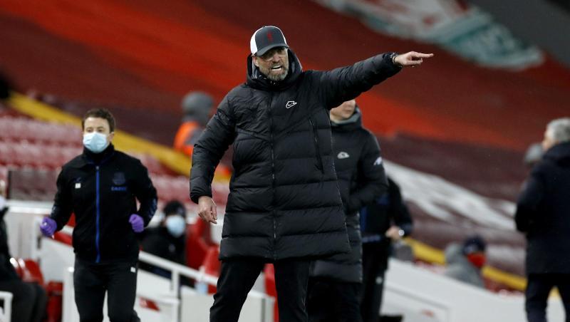 Liverpool-Trainer Jürgen Klopp tat die Niederlage gegen den Lokalrivalen "sehr, sehr" weh.