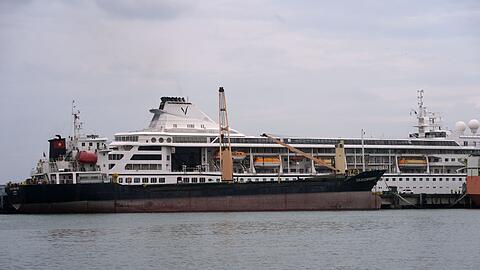 Die "Odyssey" liegt seit Ende vergangener Woche in Kambodscha.