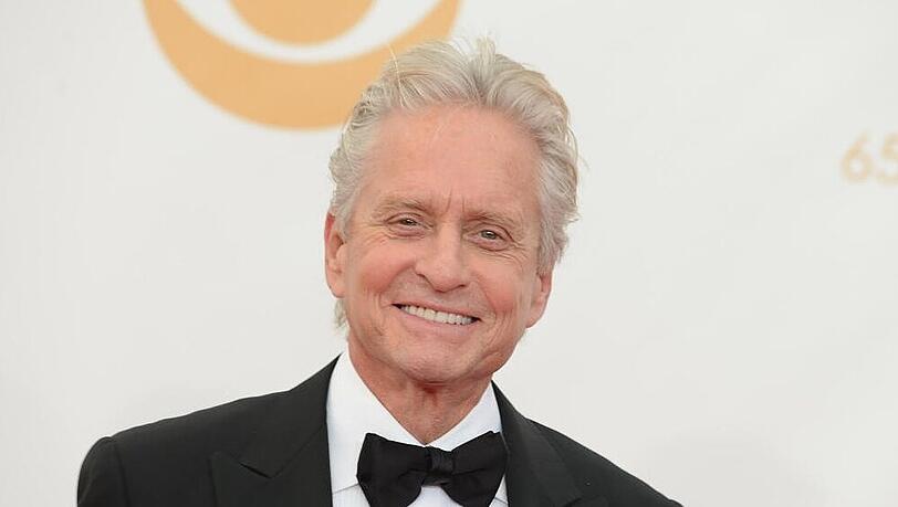 Michael Douglas bei den Primetime Emmy Awards im September 2013 Michael Douglas bei den Primetime Emmy Awards im September 2013