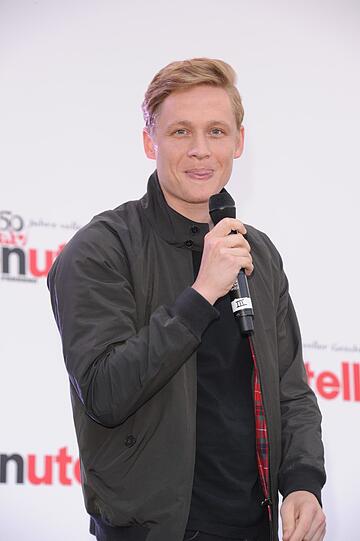 Der Kult-Brotaufstrich ist 50 geworden und die Promis feiern! Mit dabei: Verona Pooth, Til Schweifer, Matthias Schweighöfer, Nazan Eckes, Anna Loos. Die Bilder...