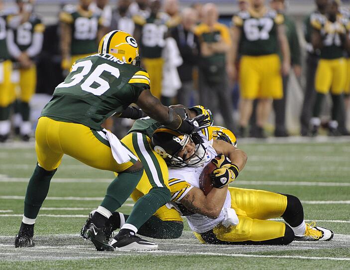 DieGreen Bay Packers sind zum vierten Mal Super Bowl-Champion. Am Sonntagabend (Ortszeit) besiegte das Team aus dem US-Bundesstaat Wisconsin in einem spannenden Endspiel der National Football-League
(NFL) in Dallas Rekordmeister Pittsburgh Steelers mit 31:25. Die Bilder vom Sportfest.