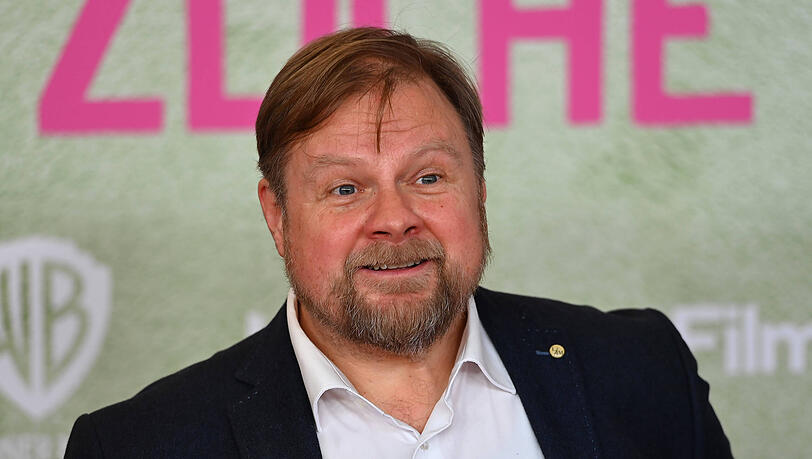 Bei der Premiere im Math&auml;ser Filmpalast in M&uuml;nchen: Auch in Simon Verhoevens aktuellem Kino-Erfolg "Ach, diese L&uuml;cke, diese entsetzliche L&uuml;cke" spielt Michael A. Grimm mit.