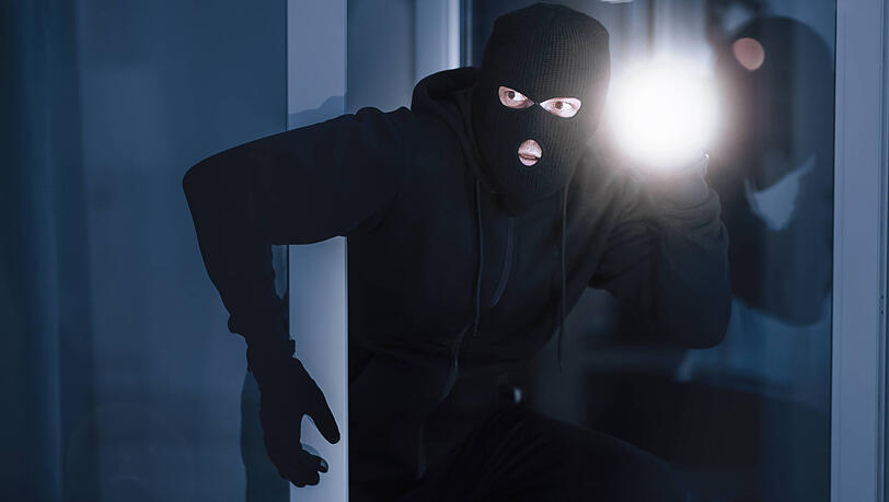 Bei Wohnungseinbrüchen ist zuletzt in München nach Polizeiangaben ein Beuteschaden von über elf Millionen Euro entstanden. Bei Wohnungseinbrüchen ist zuletzt in München nach Polizeiangaben ein Beuteschaden von über elf Millionen Euro entstanden.