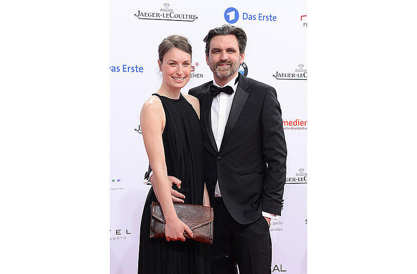 Regisseur Sebastian Schipper und Annika Nagel auf dem roten Teppich bei der Verleihung des Deutschen Filmpreises, der Lola 2016, in Berlin.