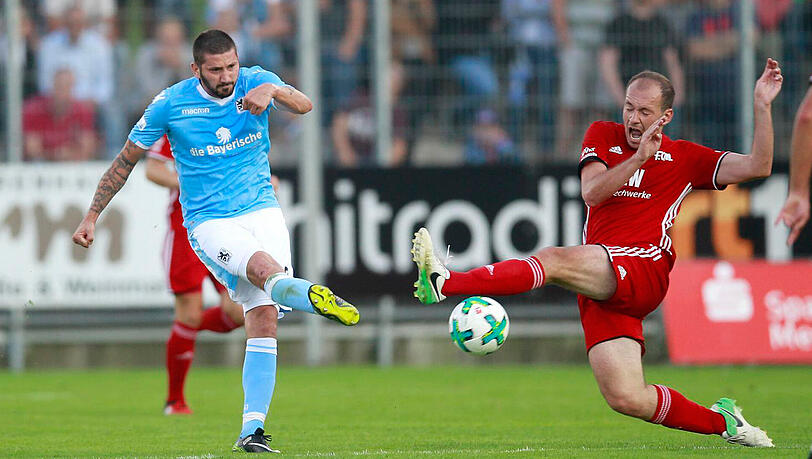 Soll die Löwen Richtung 3. Liga schießen: Sechzig-Angreifer Sascha Mölders, hier beim Saisonauftakt gegen Memmingen, den die Münchner mit 4:1 gewannen. Soll die Löwen Richtung 3. Liga schießen: Sechzig-Angreifer Sascha Mölders, hier beim Saisonauftakt gegen Memmingen, den die Münchner mit 4:1 gewannen.