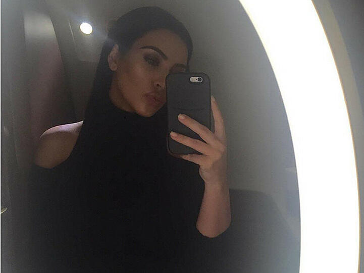 Selfie-Queen Kim Kardashian schafft es, überall das perfekte Foto zu schießen