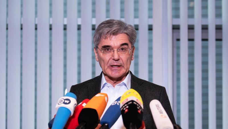 Joe Kaeser, Vorstandsvorsitzender der Siemens AG. Foto: Soeren Stache/dpa-Zentralbild/dpa/Archivbild Joe Kaeser, Vorstandsvorsitzender der Siemens AG. Foto: Soeren Stache/dpa-Zentralbild/dpa/Archivbild