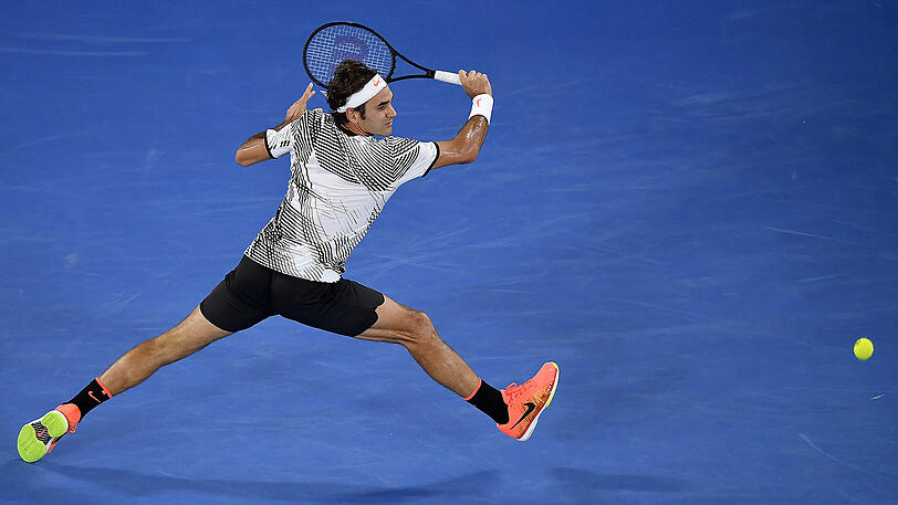 Er hat's gepackt: Roger Federer besiegt Rafael Nadal.