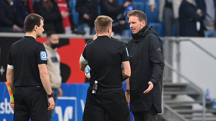 Julian Nagelsmann war beim Spiel in Hoffenheim mit der Schiedsrichterleistung nicht ganz zufrieden.