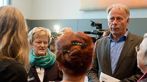 Renate Künast und Jürgen Trittin gestern bei der ersten Fraktionssitzung nach der verkorksten Bundestagswahl.