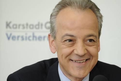Vorstands-Chef Peter M. Endres freut sich über die gute Entwicklung seines Unternehmens.