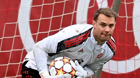 Münchens Torhüter Manuel Neuer in Aktion.