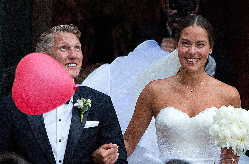 Bastian Schweinsteiger und Ana Ivanovic nach der Hochzeit in Venedig.