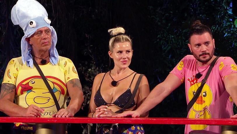 Frank Fussbroich (l.), Laura Blond und Bela Klentze kommen mit ganz besonderer Macht.