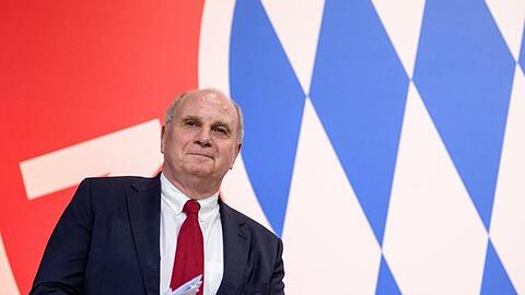 Hört Uli Hoeneß als Bayern-Präsident auf?