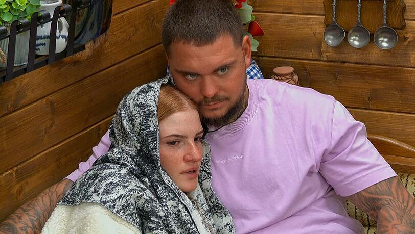 Der Schein trügt: Erste Risse bei Nico Legat und seiner Laura. Der Schein trügt: Erste Risse bei Nico Legat und seiner Laura.