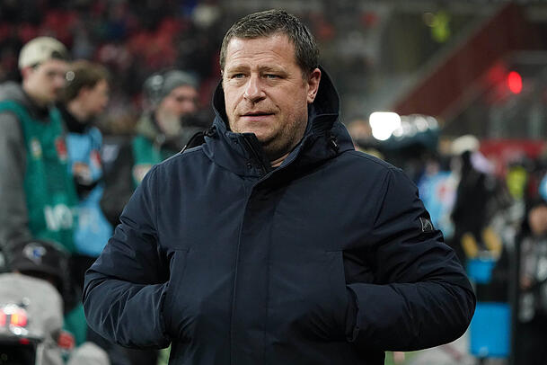 Sportvorstand Max Eberl äußert sich zur möglichen Verlängerung eines Top-Stars. Sportvorstand Max Eberl äußert sich zur möglichen Verlängerung eines Top-Stars.