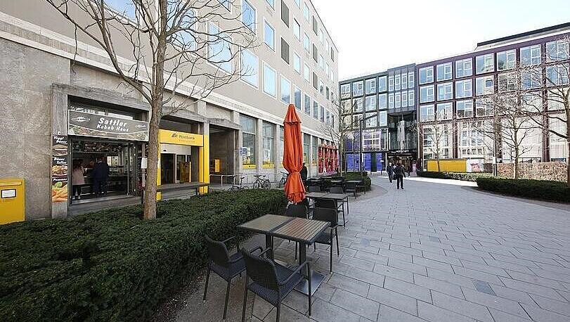 Der Georg-Kronawitter-Platz.