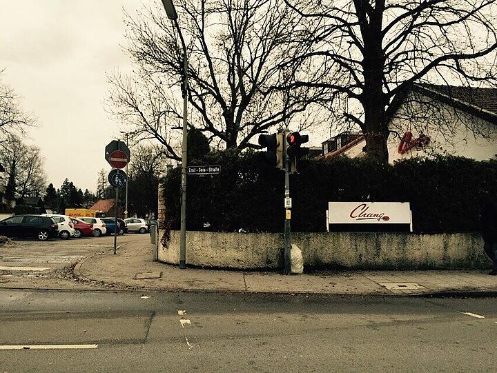 In Grünwald wurde eine "Deutsche Bank"-Filiale überfallen - hier Bilder.
