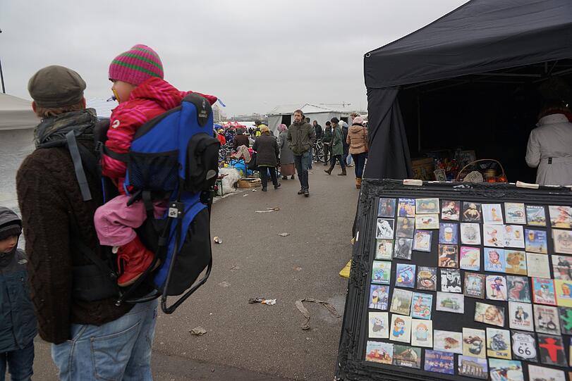Die Bilder vom BRK Flohmarkt auf der Theresienwiese.