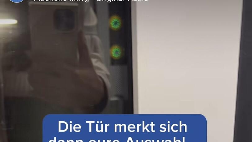 ...und die Tür öffnet sich dann ganz von allein. ...und die Tür öffnet sich dann ganz von allein.
