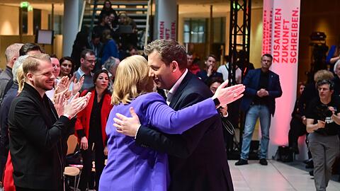 Klingbeil und Bas gaben den Auftakt f&uuml;r die Arbeit am SPD-Grundsatzprogramm.