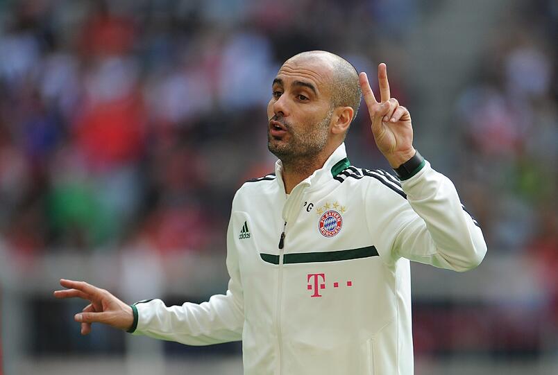 Das erste Training unter Pep! Wir zeigen die besten Bilder vom Trainingsauftakt der Bayern!