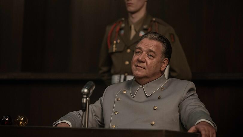 Oscargewinner Russell Crowe ("Gladiator") spielt in "Nürnberg" den ehemaligen Reichsmarschall Hermann Göring. Oscargewinner Russell Crowe ("Gladiator") spielt in "Nürnberg" den ehemaligen Reichsmarschall Hermann Göring.
