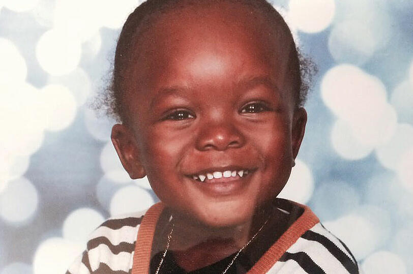 Elijah (3) ist in einer bitterkalten Nacht in Toronto erfroren. Der Junge hatte nachts das Haus verlassen und die Türe war zugefallen. Keiner hatte den Buben bemerkt.
