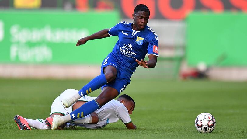 Fadhel Morou, hier noch im Trikot des FC Pipinsried, spielt bei den Löwen vor