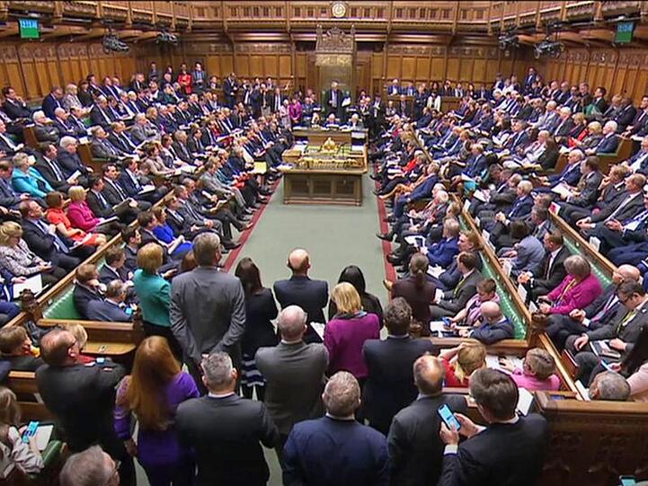Das britische Unterhaus darf wieder tagen.