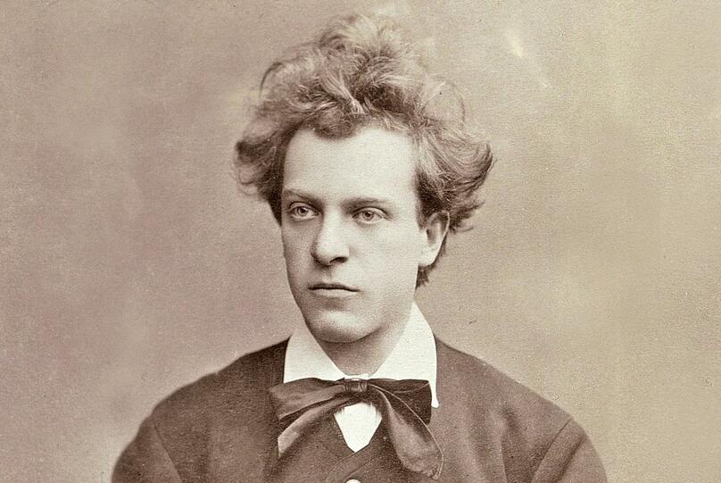 Hans Rott (1858 - 1884) war Lieblingsschüler von Anton Bruckner und wurde von Johannes Brahms ruiniert.