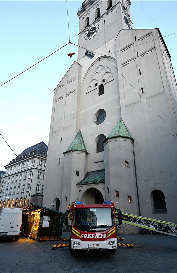 Die Feuerwehr am Alten Peter Die Feuerwehr am Alten Peter
