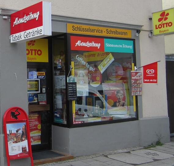 Im Lottoladen Blutenburg in der Blutenburgstraße 17 gibt es am Mittwoch Kaffee, Butterbrezn und die aktuelle AZ gratis.