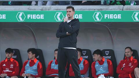 Miroslav Kloses 1. FC Nürnberg gewinnt nach zwei sieglosen Spielen wieder.