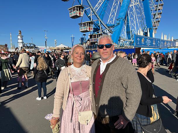 Tanja und Klaus Bremaier sind aus Aschaffenburg zur Wiesn angereist.