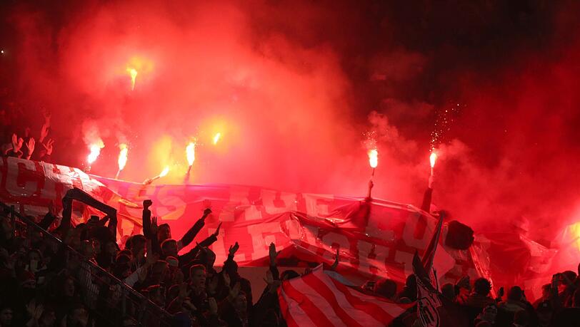 Ein Spektakel: das kleine Münchner Derby. Ein Spektakel: das kleine Münchner Derby.
