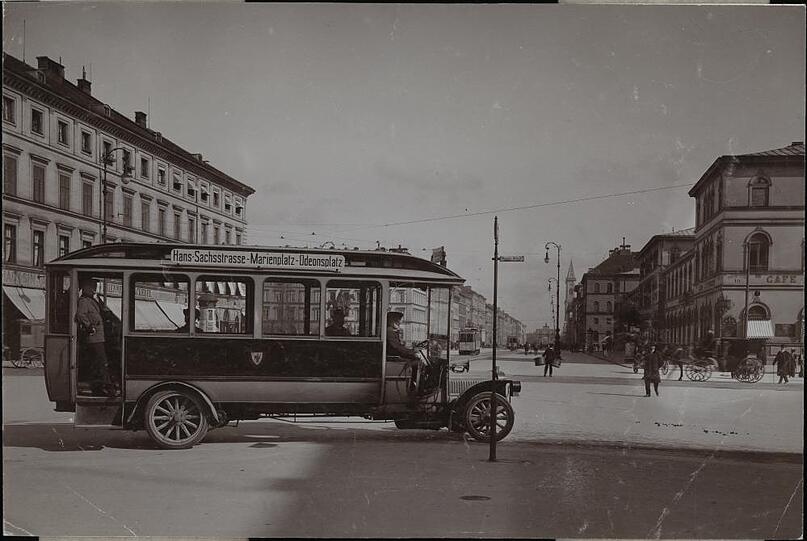 Weitere Fotos aus dem Münchner Stadtarchiv, die ab sofort auch online einzusehen sind.