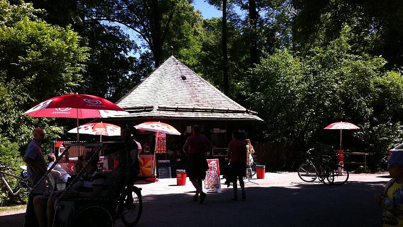 ... oder im Schatten im Englischen Garten... ... oder im Schatten im Englischen Garten...
