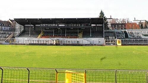 Das Grünwalder Stadion wird drittligatauglich saniert. Das Grünwalder Stadion wird drittligatauglich saniert.