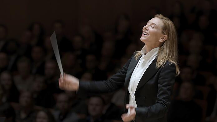 Cate Blanchett als Chefdirigentin Lydia Tár.