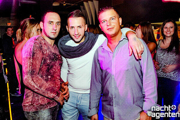 Die Bilder vom Samstag aus dem Gecko Club. Weitere Fotos gibt's hier: http://www.nachtagenten.de/gallery/wildstyle.940822.html?pic_id=4830852