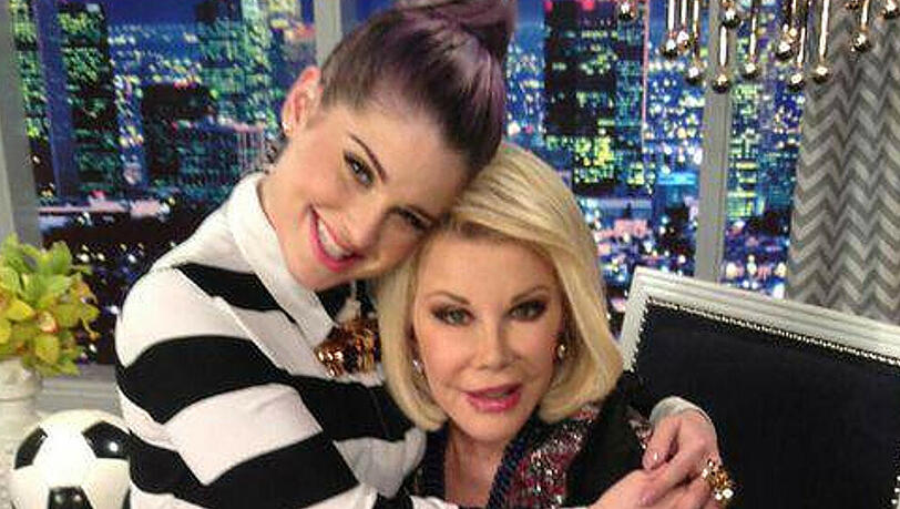 Kelly Osbourne verabschiedet sich mit diesem Bild von Joan Rivers Kelly Osbourne verabschiedet sich mit diesem Bild von Joan Rivers