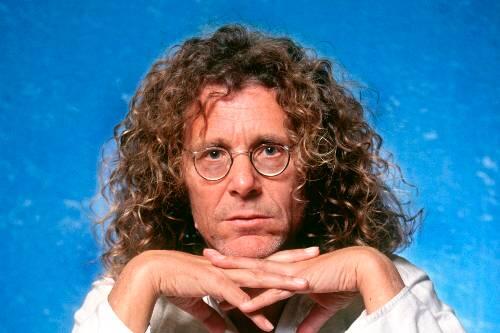 Einfach chillen: Rainer Langhans meditiert sich das schlechte Wetter weg.