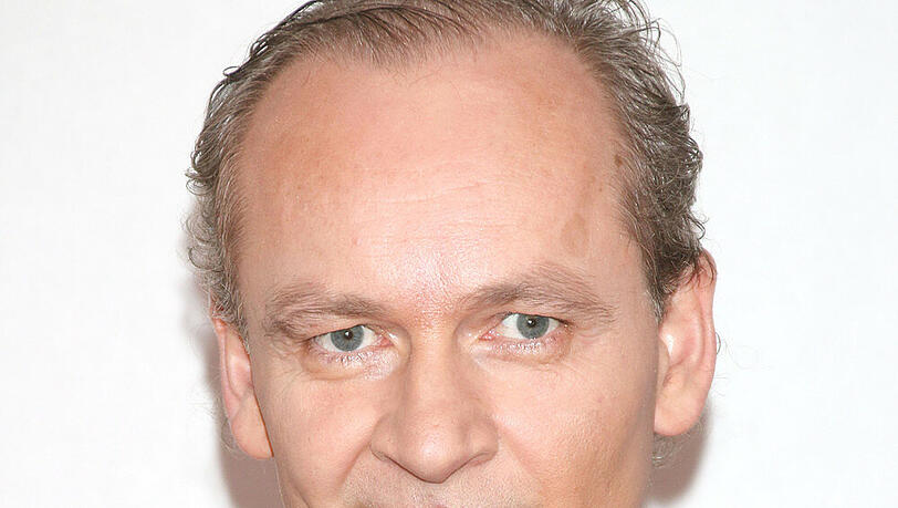 Hält sich lieber aus der Öffentlichkeit raus: Ferdinand von Schirach Hält sich lieber aus der Öffentlichkeit raus: Ferdinand von Schirach