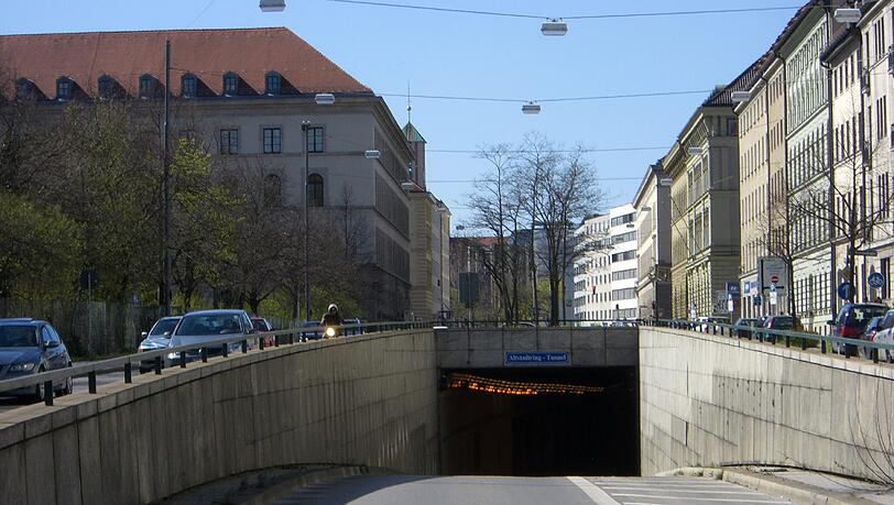 Im Altstadttunnel kam es zu der Panne, die Auswirkungen waren immens.
