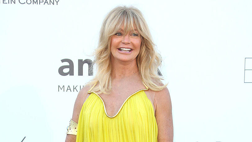 Goldie Hawn kommt aus dem Strahlen nicht heraus.