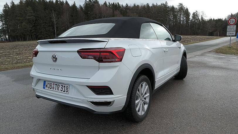In der Version R-Line sorgt unter anderem ein Spoiler für einen knackigen Auftritt.