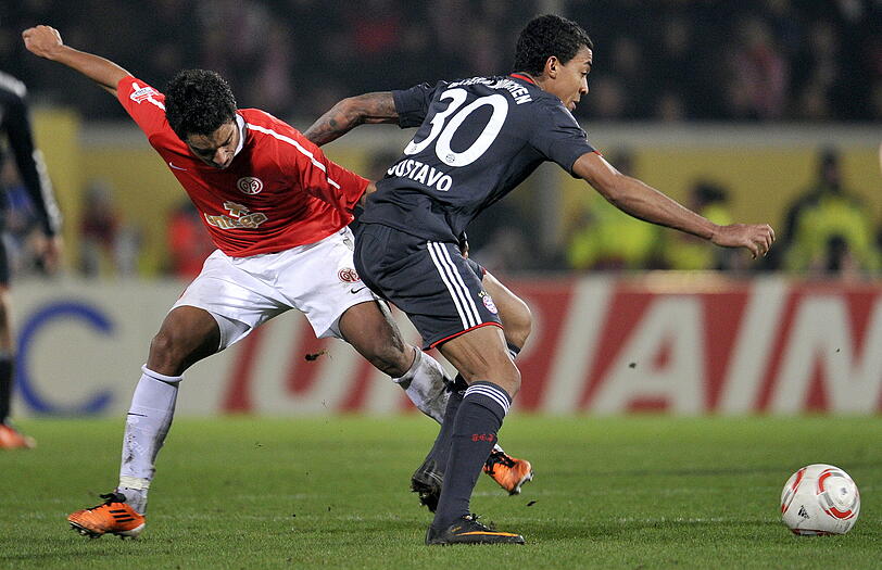 Spielte gegen Mainz auf drei verschiedenen Positionen: Luiz Gustavo.