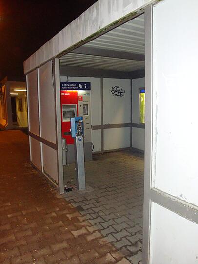 In der Nacht von Freitag auf Samstag wurde am S-Bahnhalt Englschalking ein 19-Jähriger festgenommen.